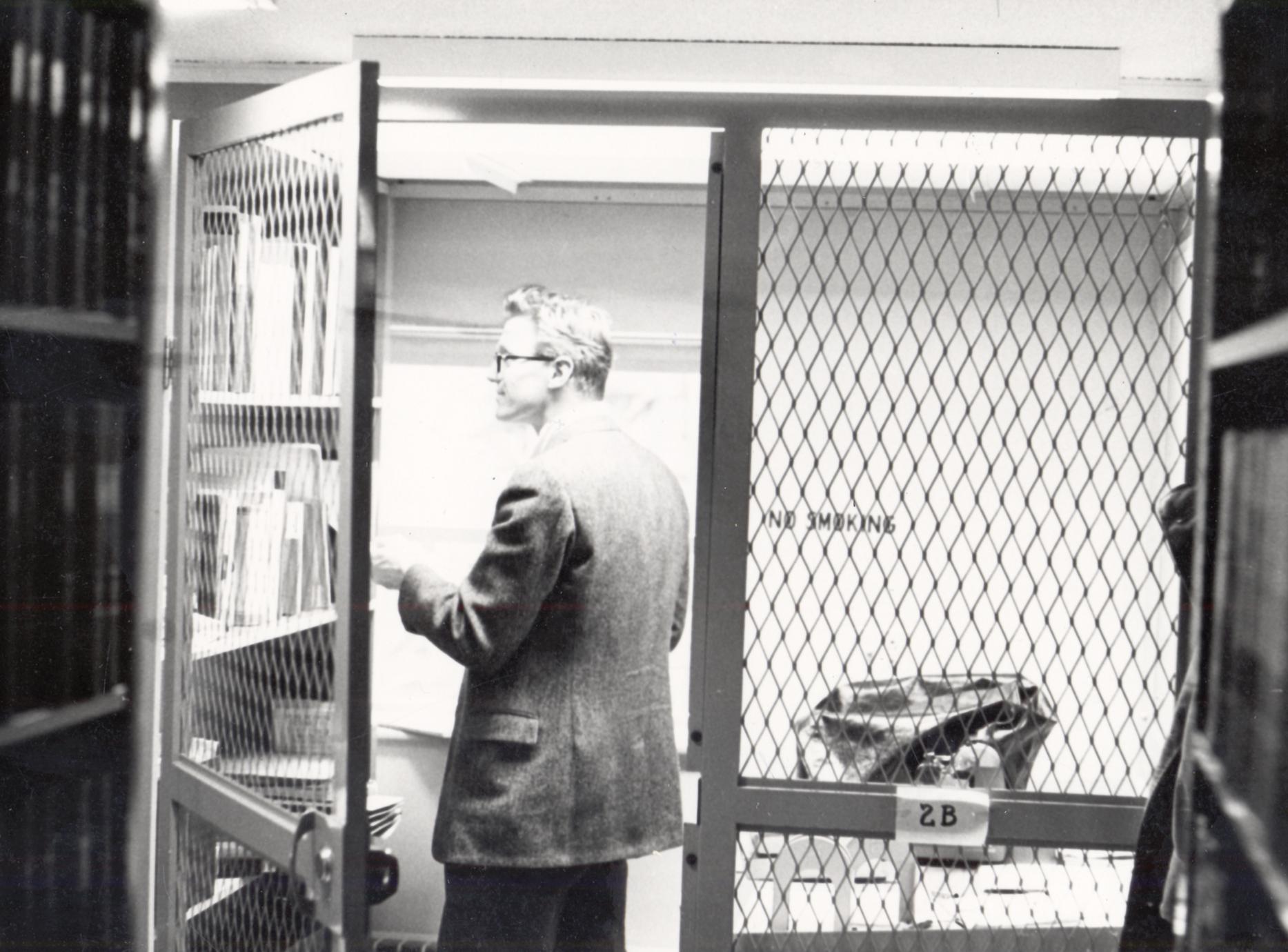 Studying in the stacks UW Digital Collections photo